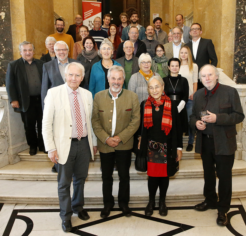 Gruppenfoto: ÖEG Fachgespräch in Wien, NHMW, 17.10.2015 (Foto: Gernot Kunz)