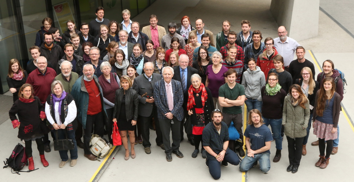 Gruppenfoto: ÖEG Kolloquium in Salzburg, Haus der Natur, 21.03.2015 (Foto: Christian Komposch)